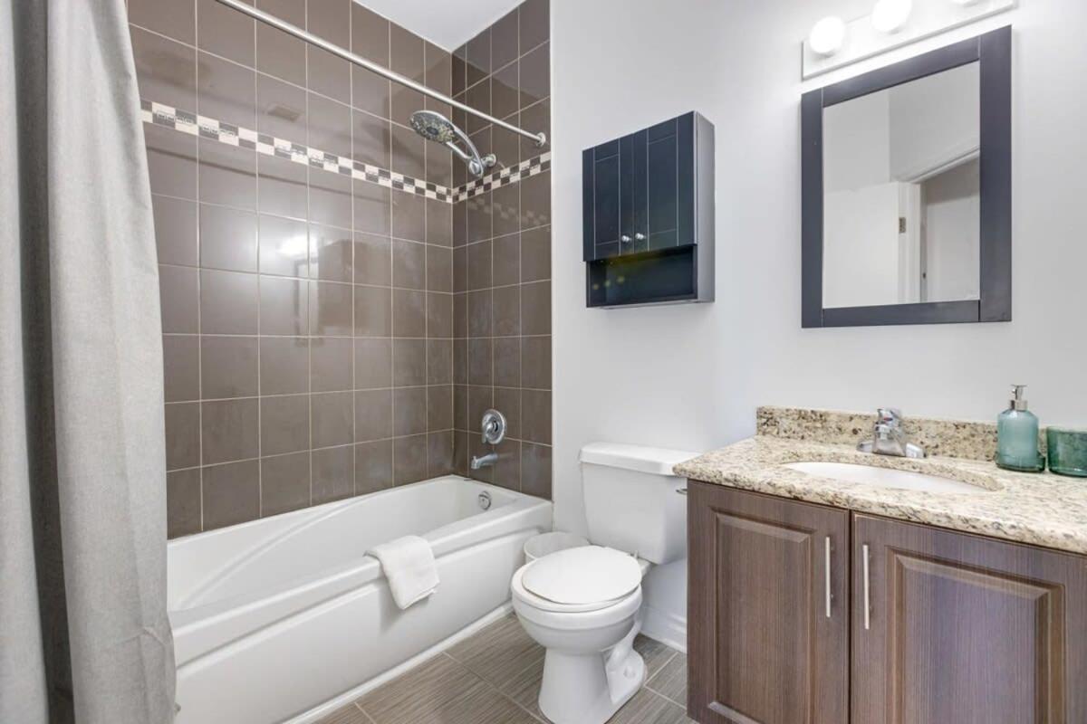 M11 Gorgeous 3Br Wkingbed Perfect Location Apartment Montreal Exterior photo
